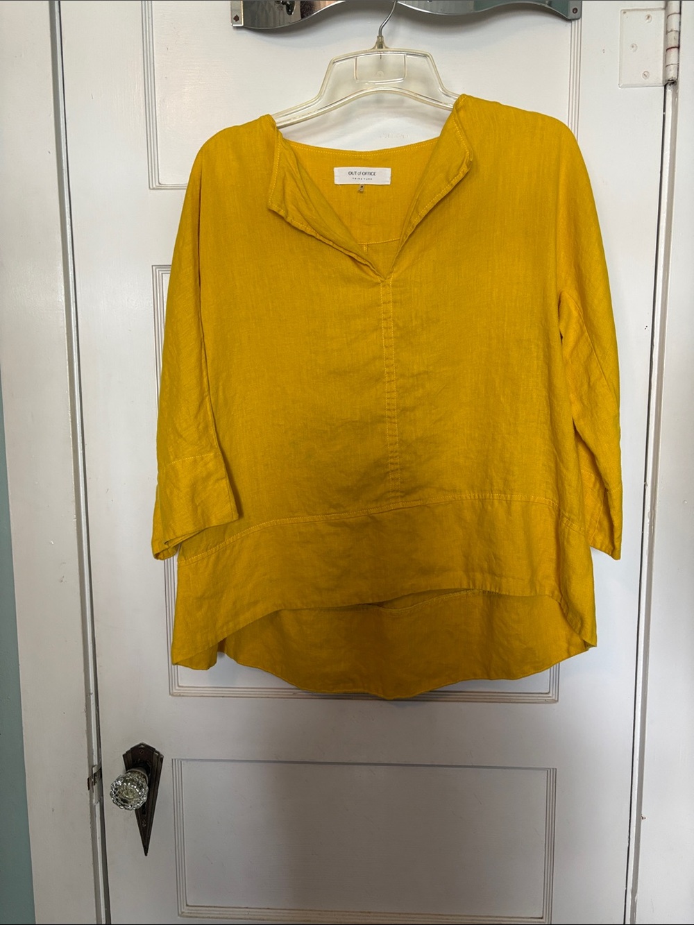 Out of the Office by Trina Turk Mustard V-Neck Oversized Linen Tunic Size M